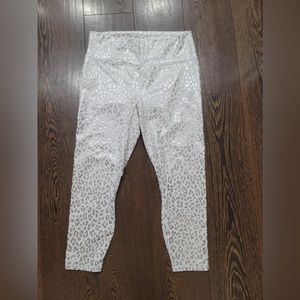 Fabletics Powerhold leggings